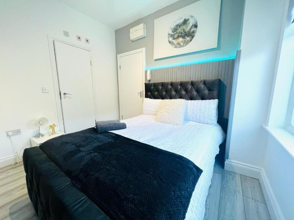 Central Studios In Top Location London Bagian luar foto