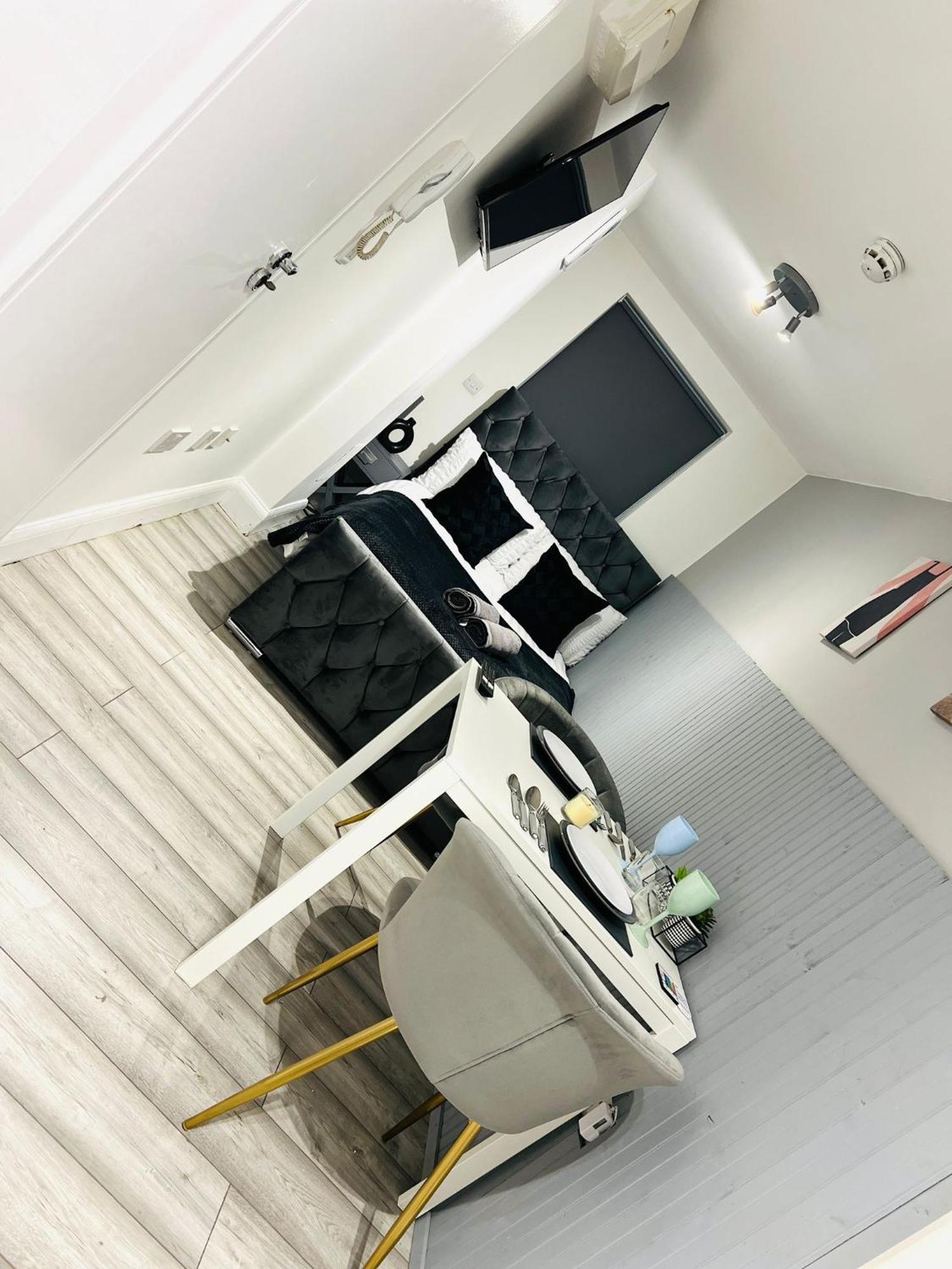 Central Studios In Top Location London Bagian luar foto